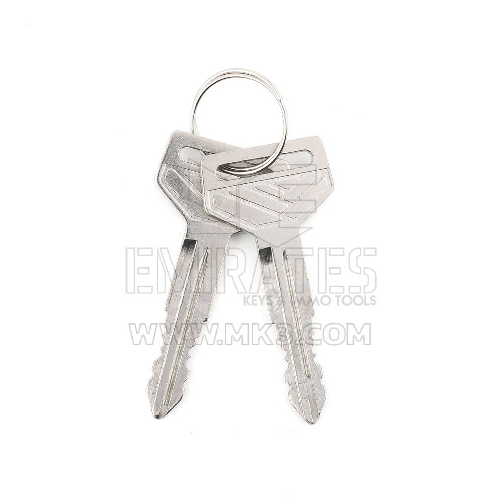 New Aftermarket Toyota Hilux RN80 1989 Door Lock - Compatible Part Number:  6905135030 / 6905235030 | Emirates Keys